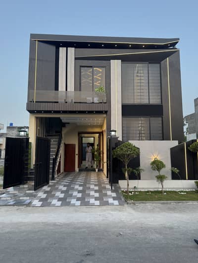 5 Marla Facing Park House For Sale In Al Haram garden