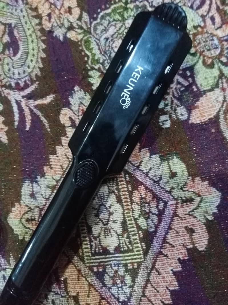 Kuene Ionic professional straightener 2