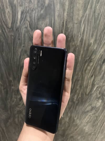 OPPO F15 duel sim8/128with box good condition