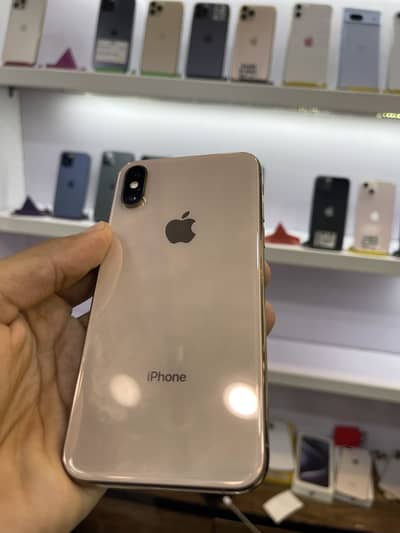 iPhone XS (OFFER) 03275894788