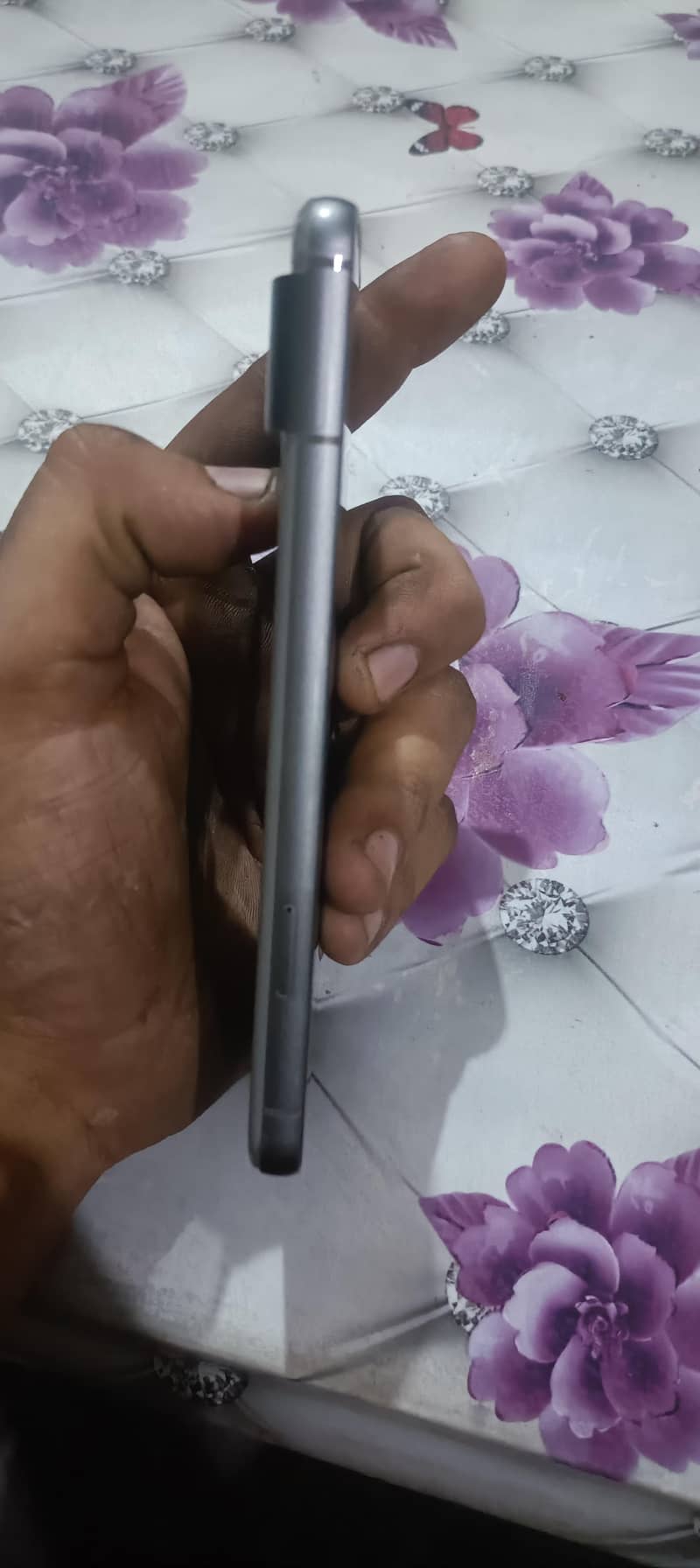Google Pixel 8 3