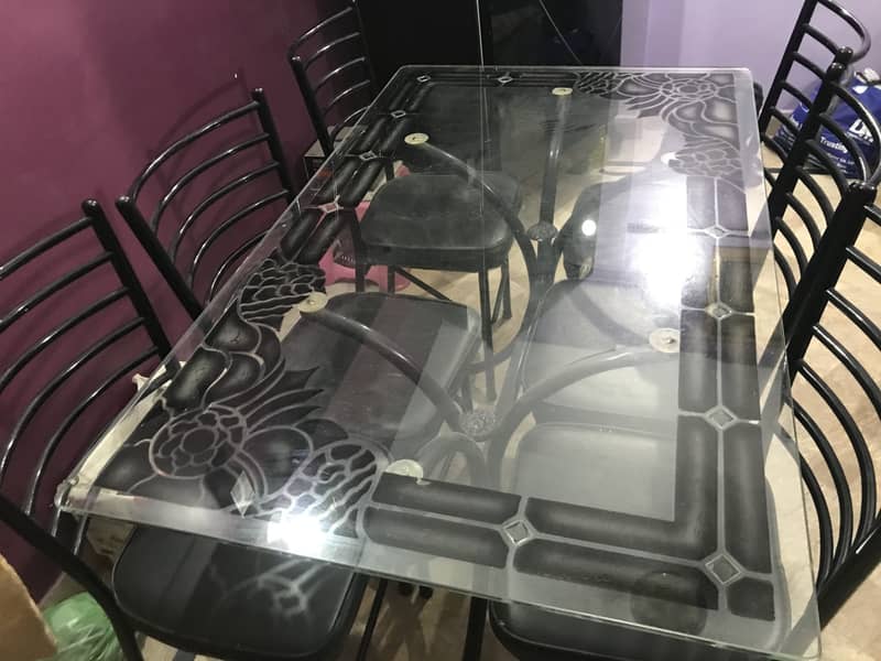6 Sitters Dining Table 2