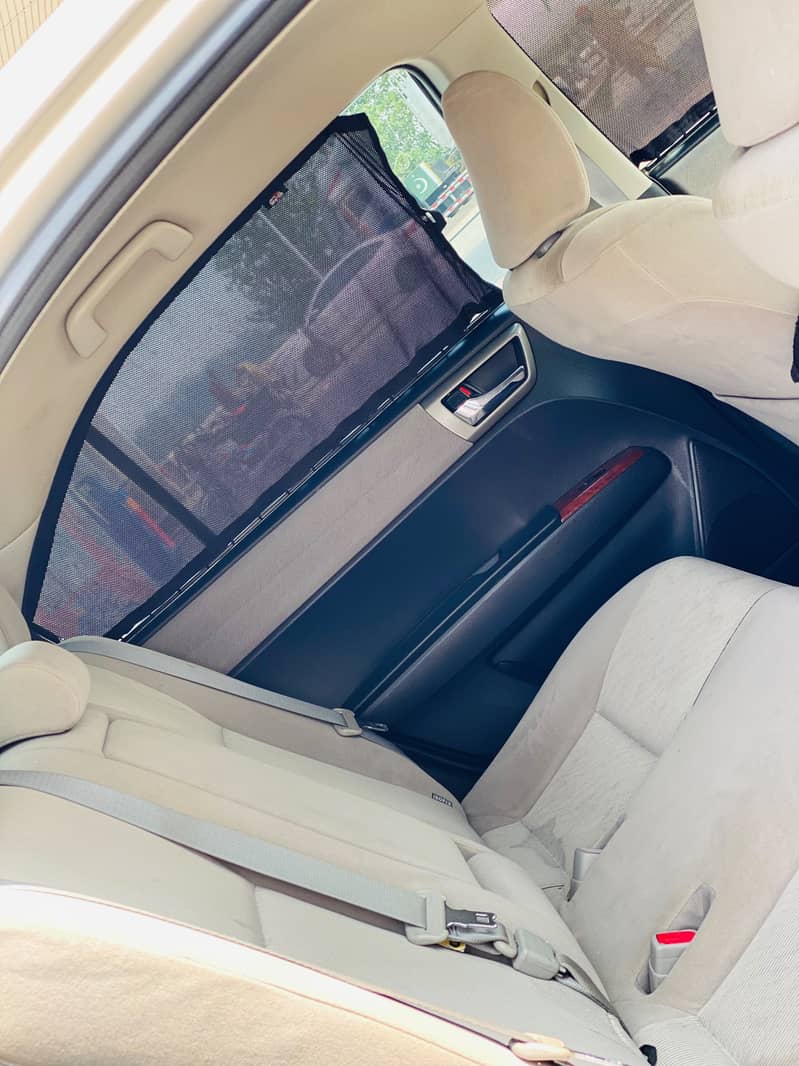 Toyota Corolla Axio 2012 7