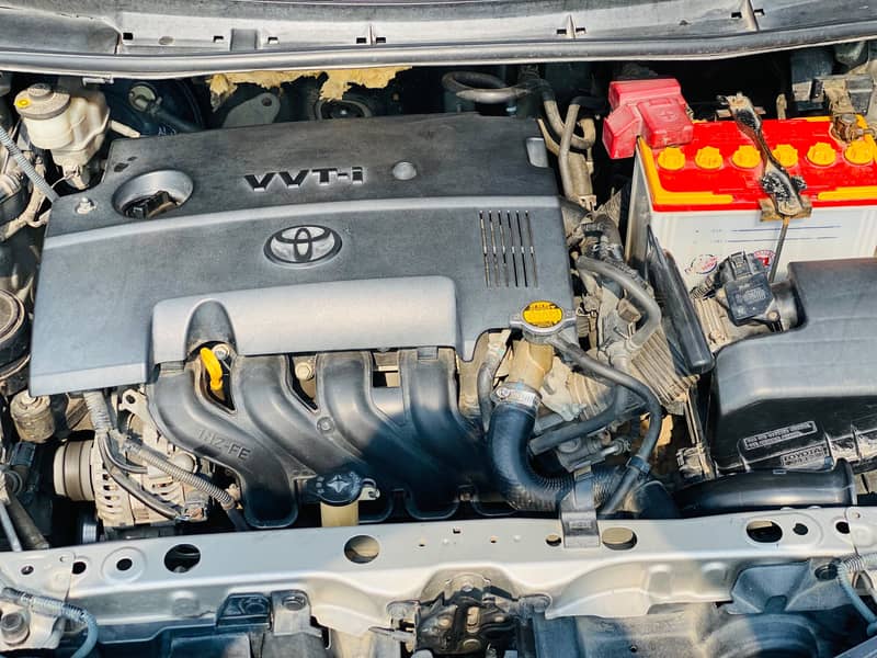 Toyota Corolla Axio 2012 9
