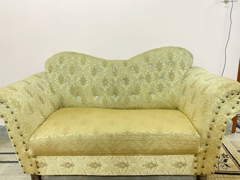 7 seater sofa 0