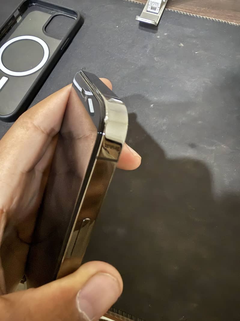 Apple iPhone 12 Pro 5