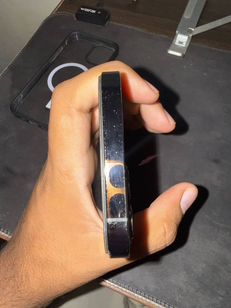 Apple iPhone 12 Pro 8