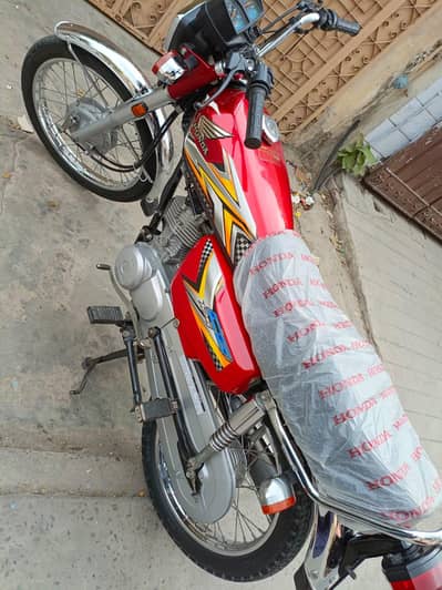 honda 125 modal 2025  new condition home use