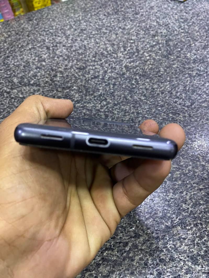 Google Pixel 7a 4