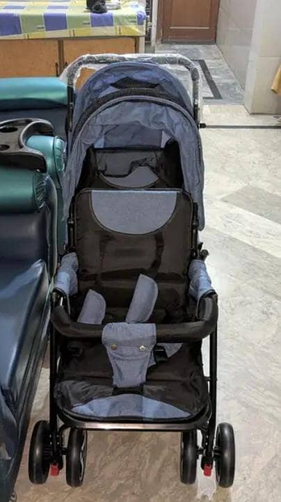 twins pram 2