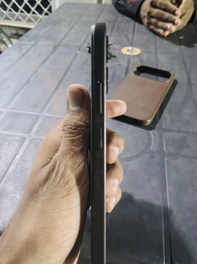 OPPO A6c 3