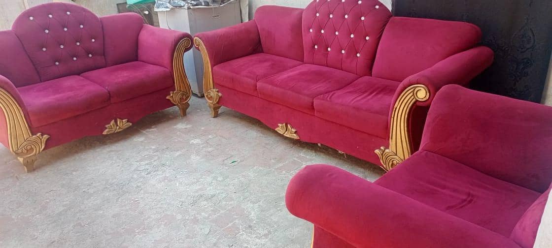 sofa's set for sell normal price 1