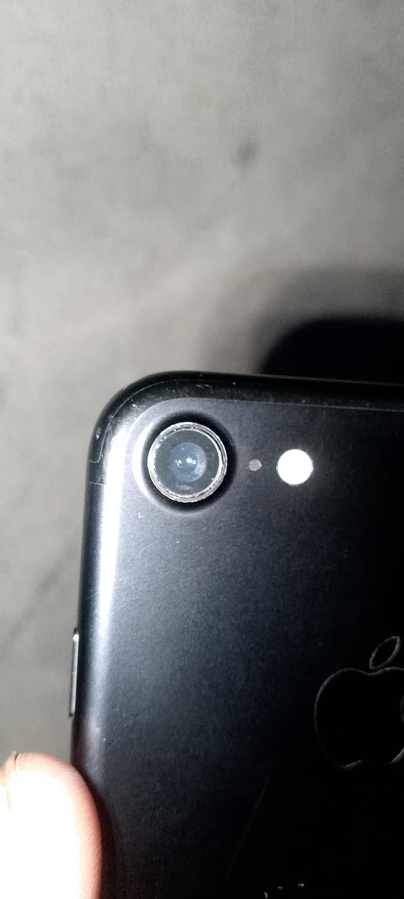 Apple iPhone 7 3