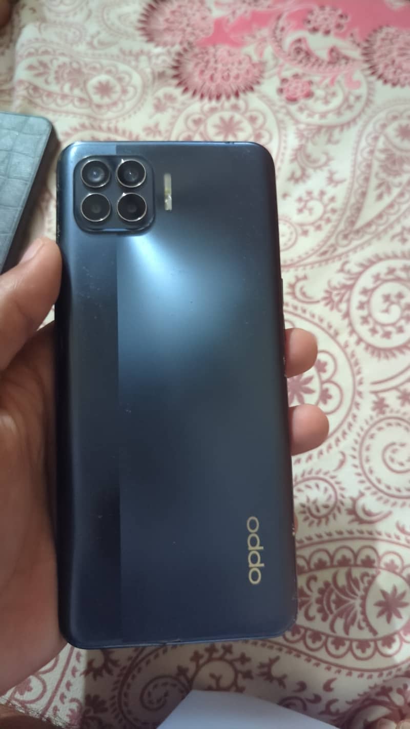 OPPO A17 0