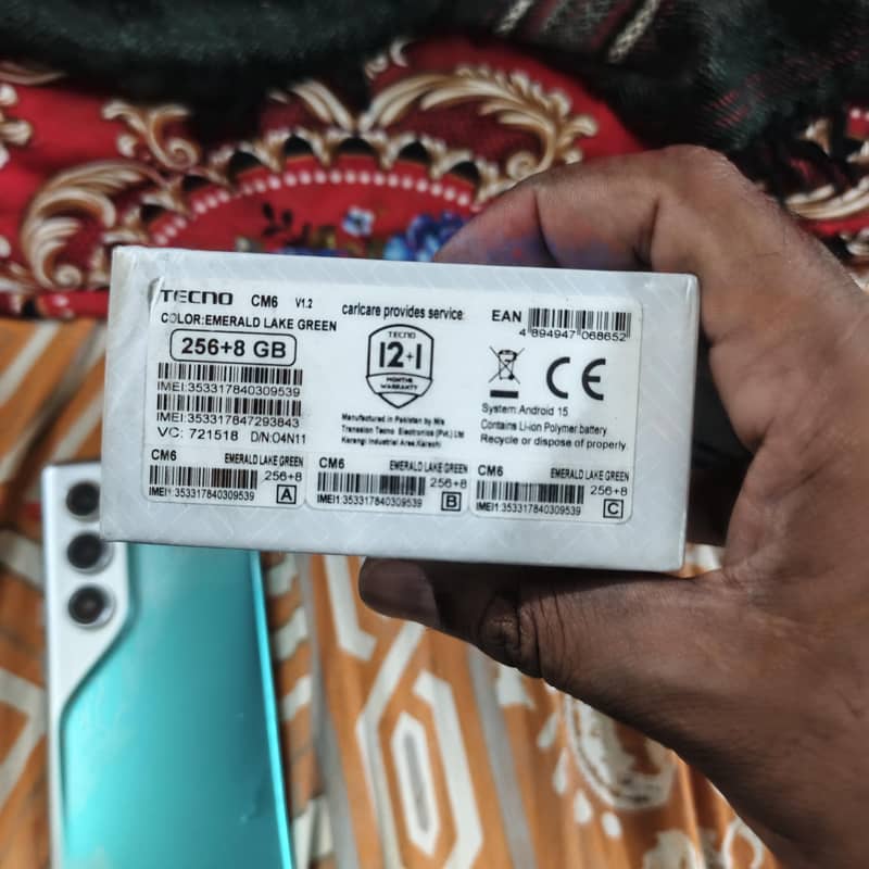 Tecno CAMON 40 Pro 0