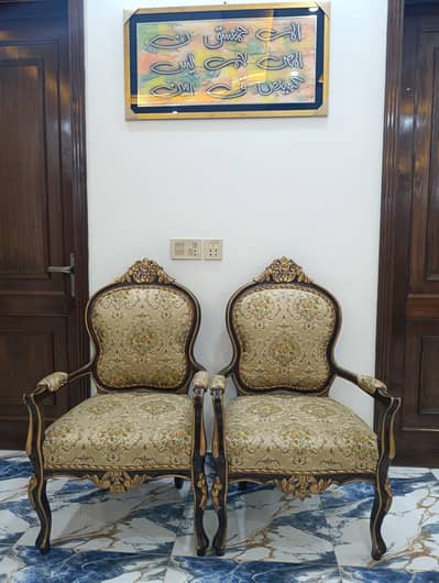 solid shesham wood  bed chairs