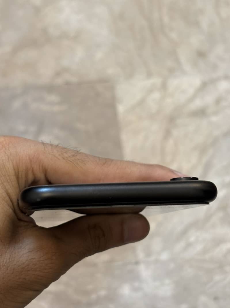 Apple iPhone XR 2