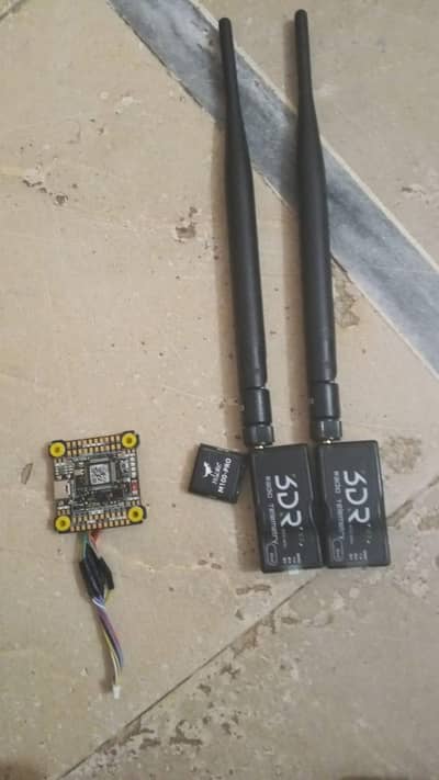 Speedy bee-f405v5 &Radio telemetry Gps price 5adio telemetry price 15k