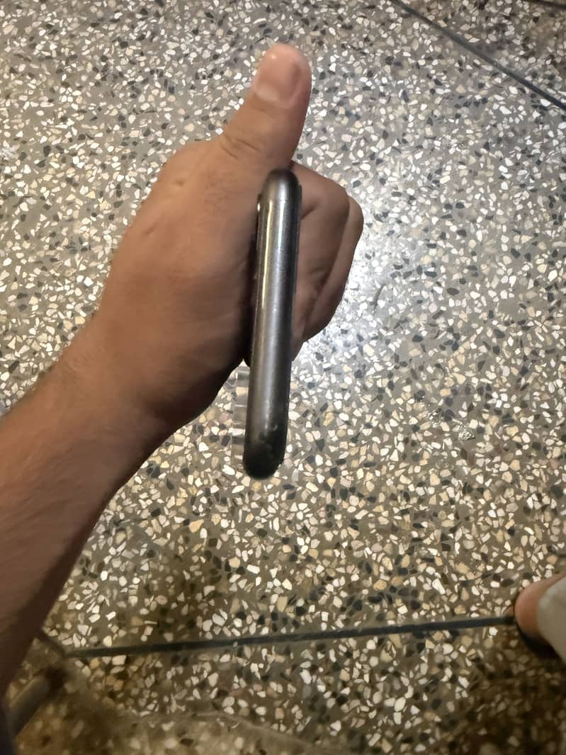 Apple iPhone 11 5