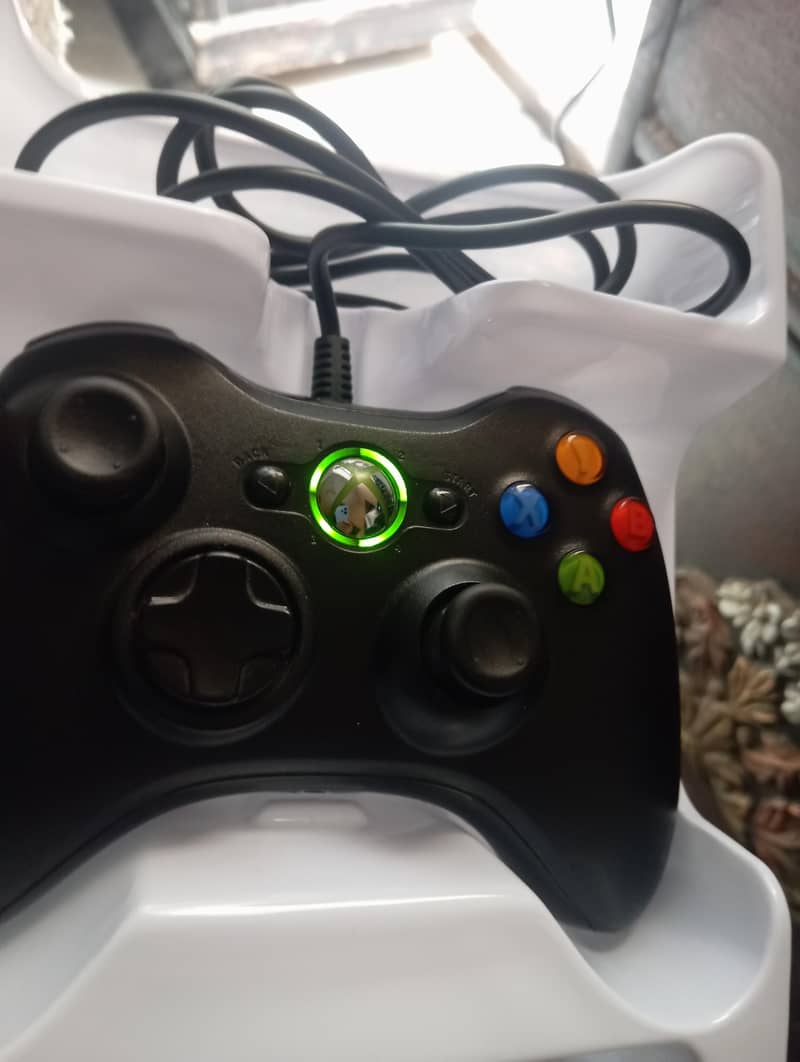 Xbox 360 controller 0