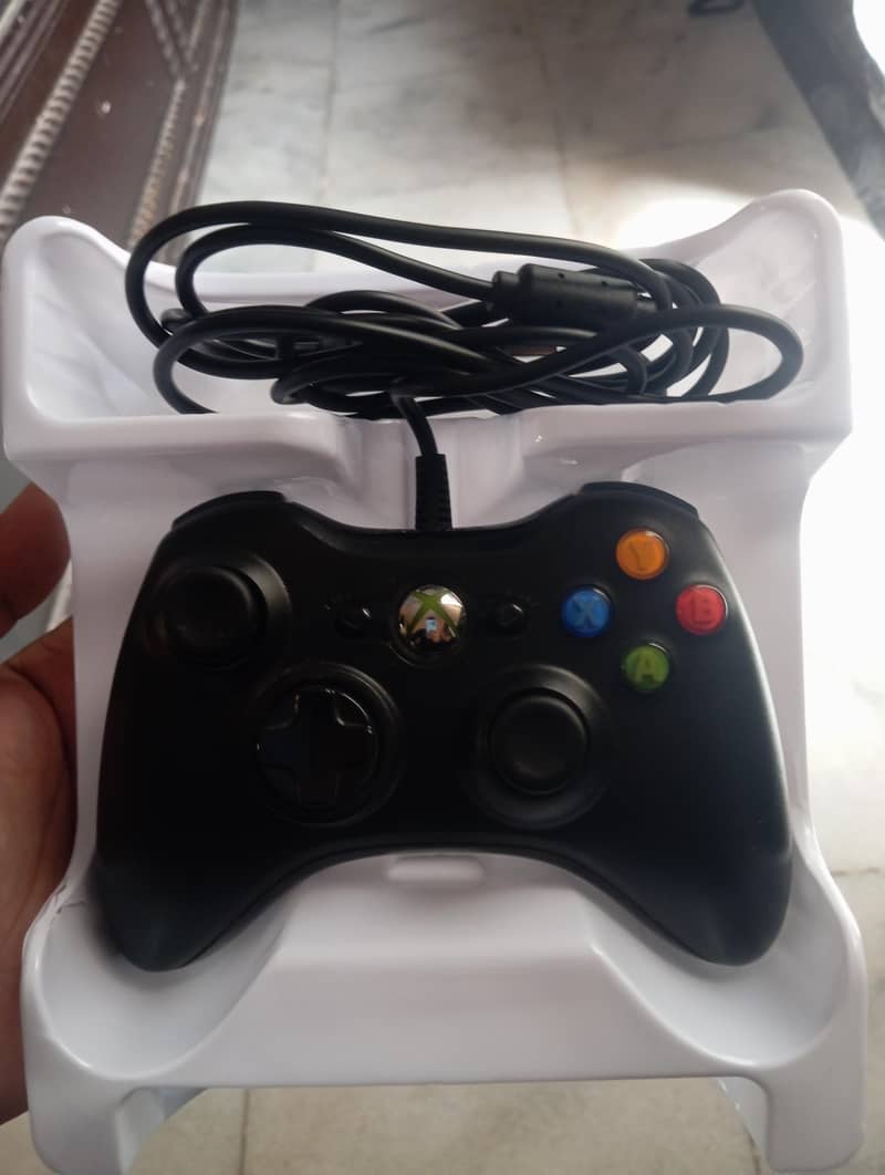 Xbox 360 controller 2