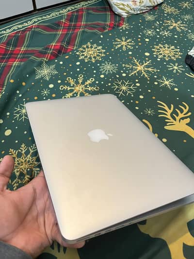 MacBook