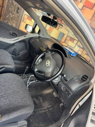 Toyota Vitz 2009 /2013