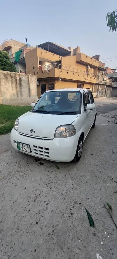 Daihatsu Esse 2007