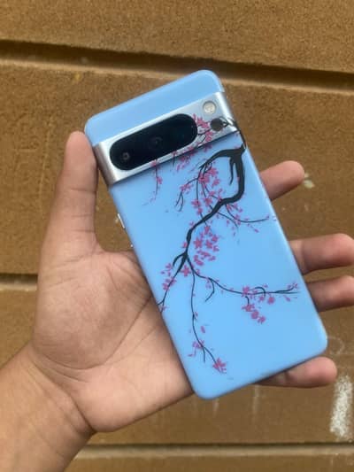 Google Pixel 8 Pro