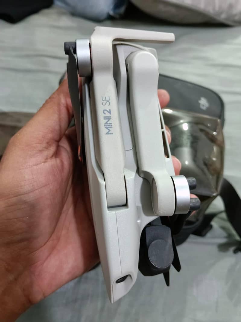 DJI MINI 2 SE DRONE 4