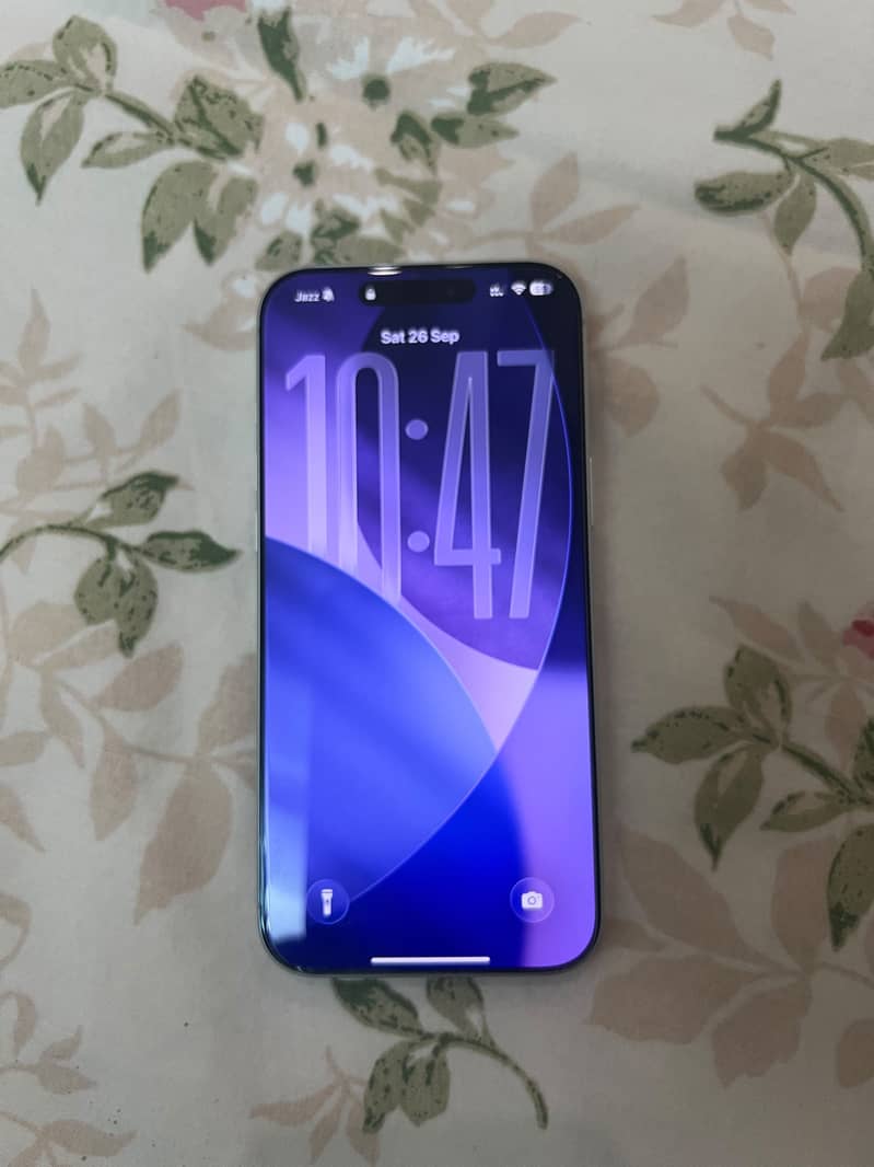 Apple iPhone 17 Pro Max 1