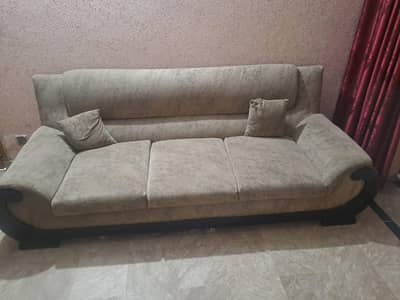 7 seater Sofa set best condition