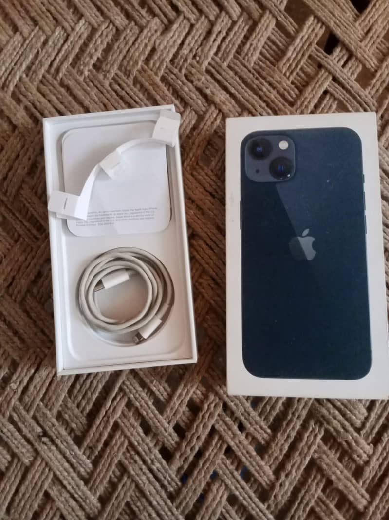 Apple iPhone 13 6