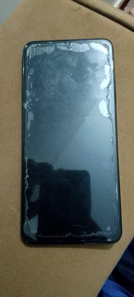 Realme C51 0