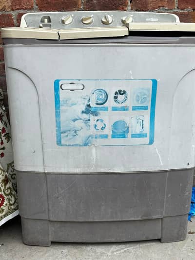 super Asia twin tub washing machine. .