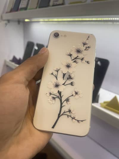 iPhone SE [OFFER] 03275894788