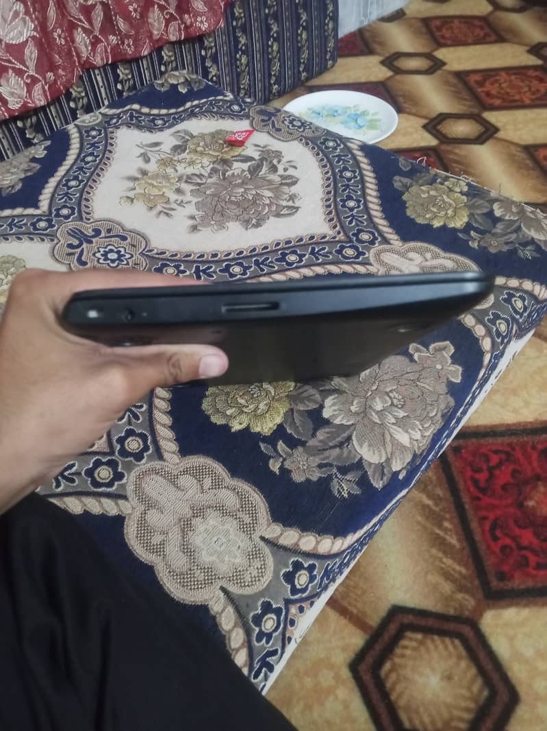 Laptop 2