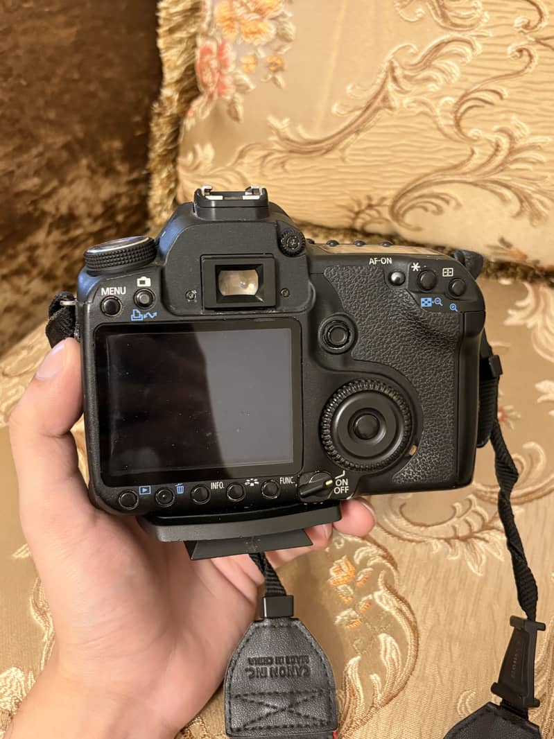 Canon EOS 50D 1