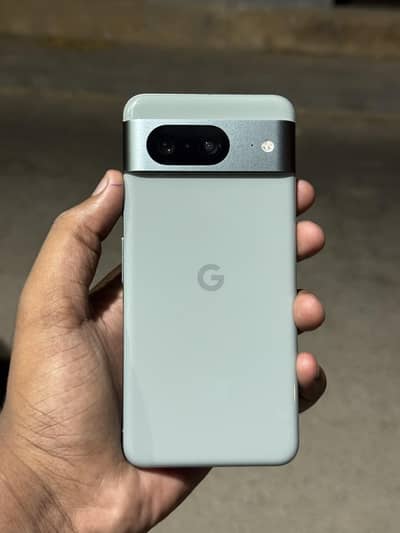Google Pixel 8