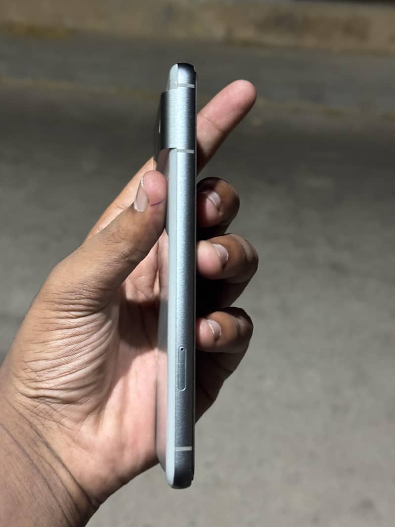 Google Pixel 8 3