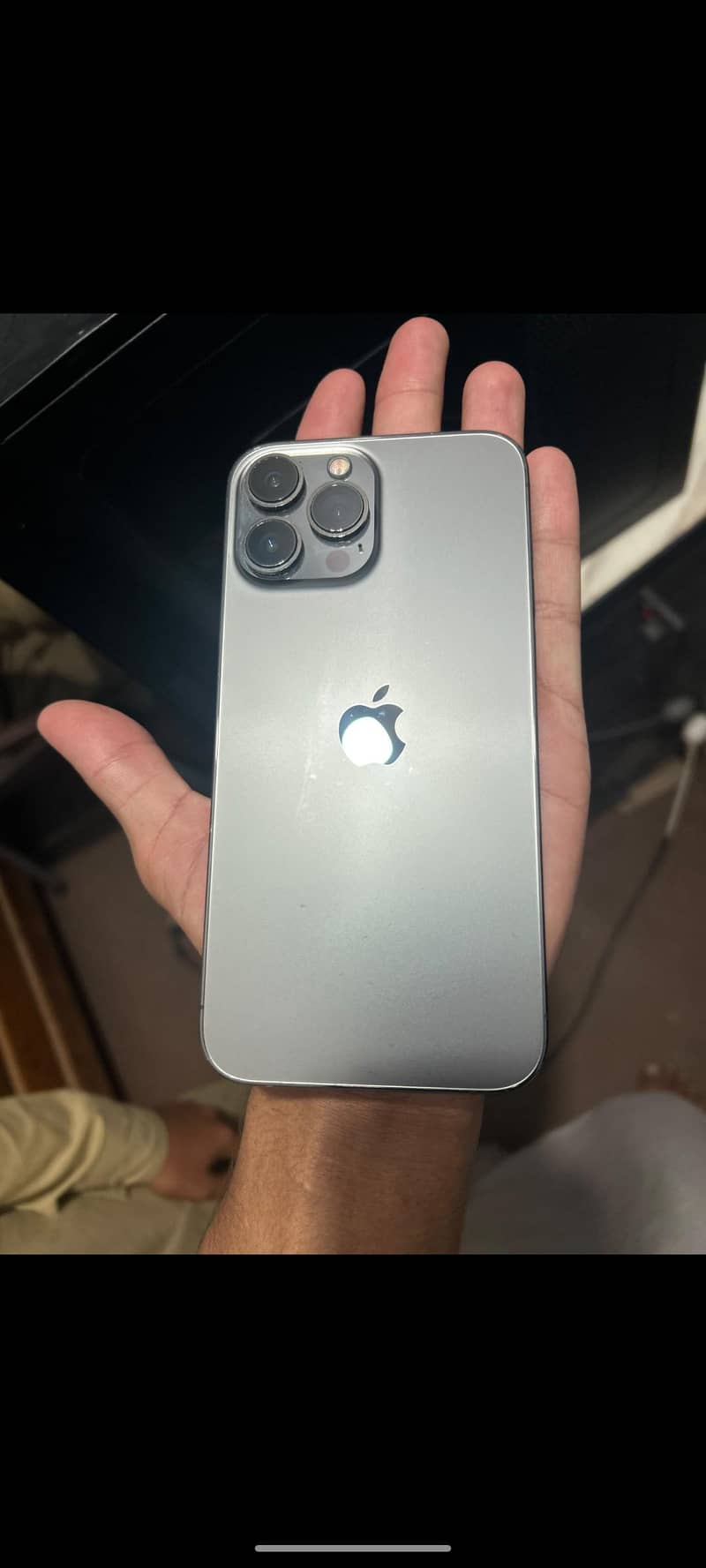 Apple iPhone 13 Pro Max 0
