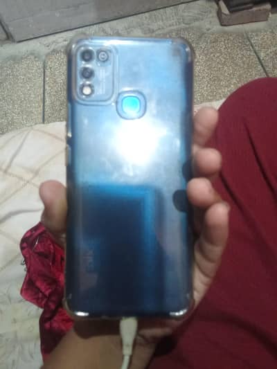 Infinix hot 10 play 4 64 urgent sale need cash