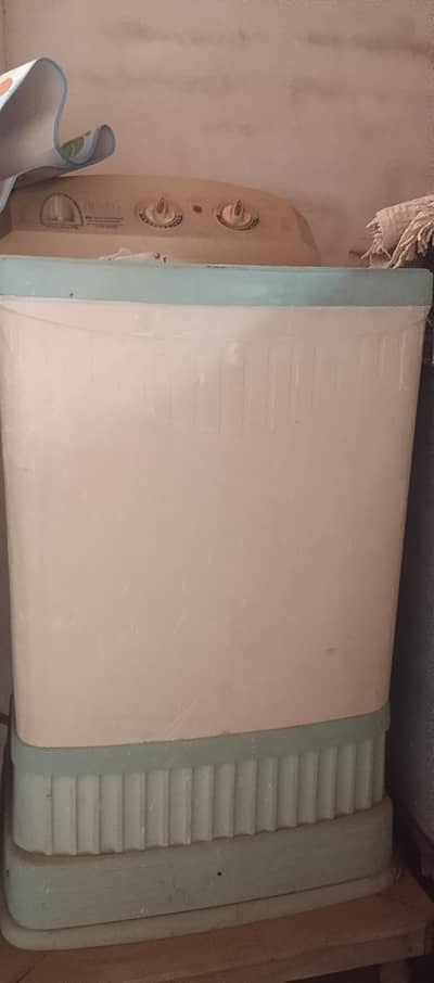 plastic body washing machine