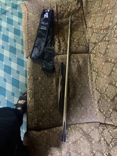 snooker cue