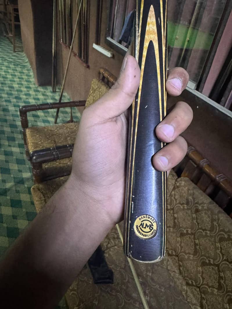 snooker cue 1