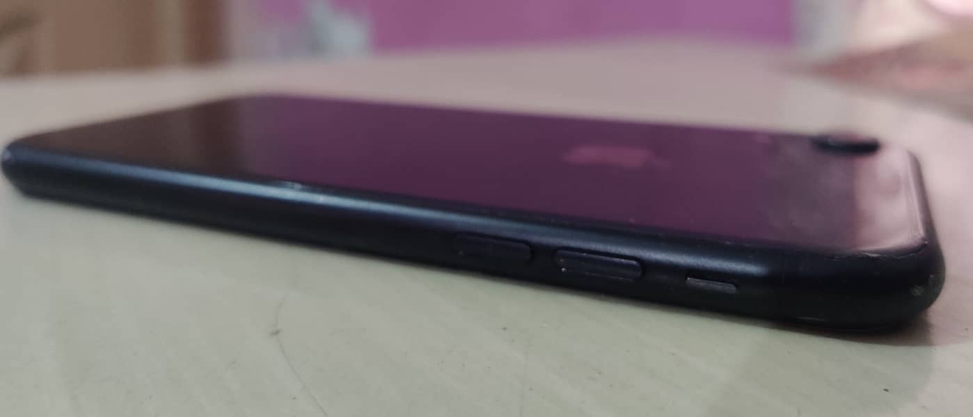 Apple iPhone XR 3