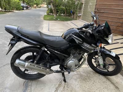 Yamaha ybr 125 esd 2016