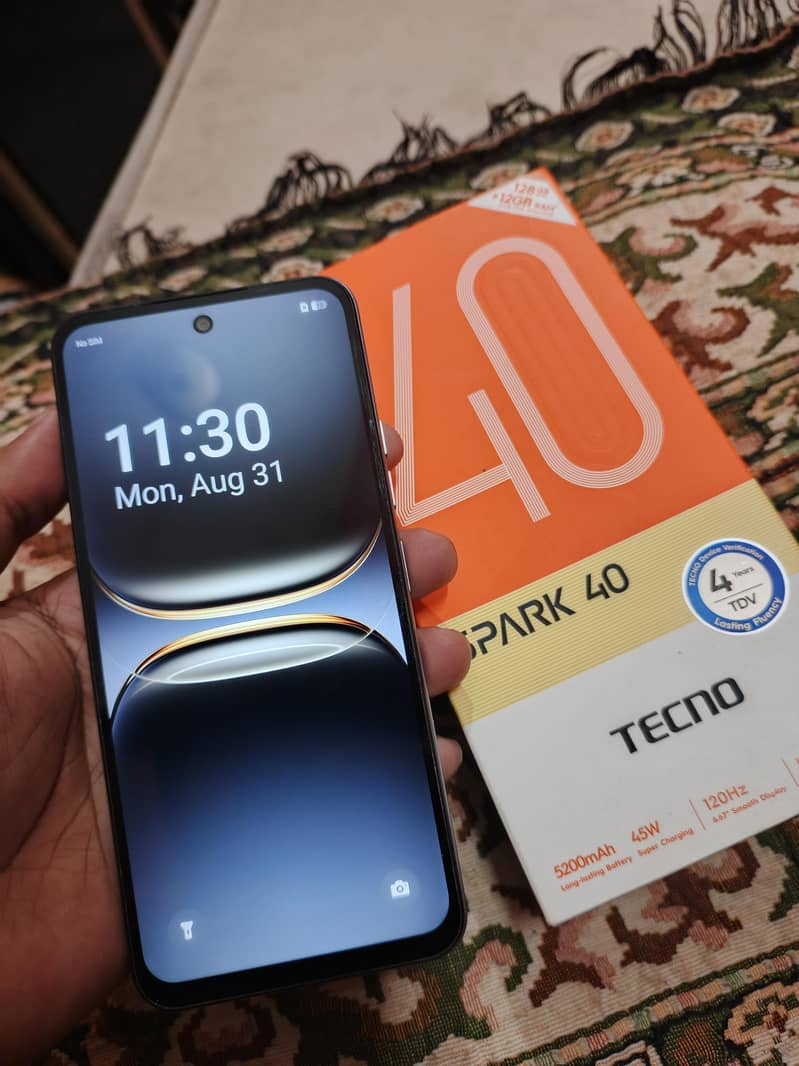 Tecno Spark 40 0