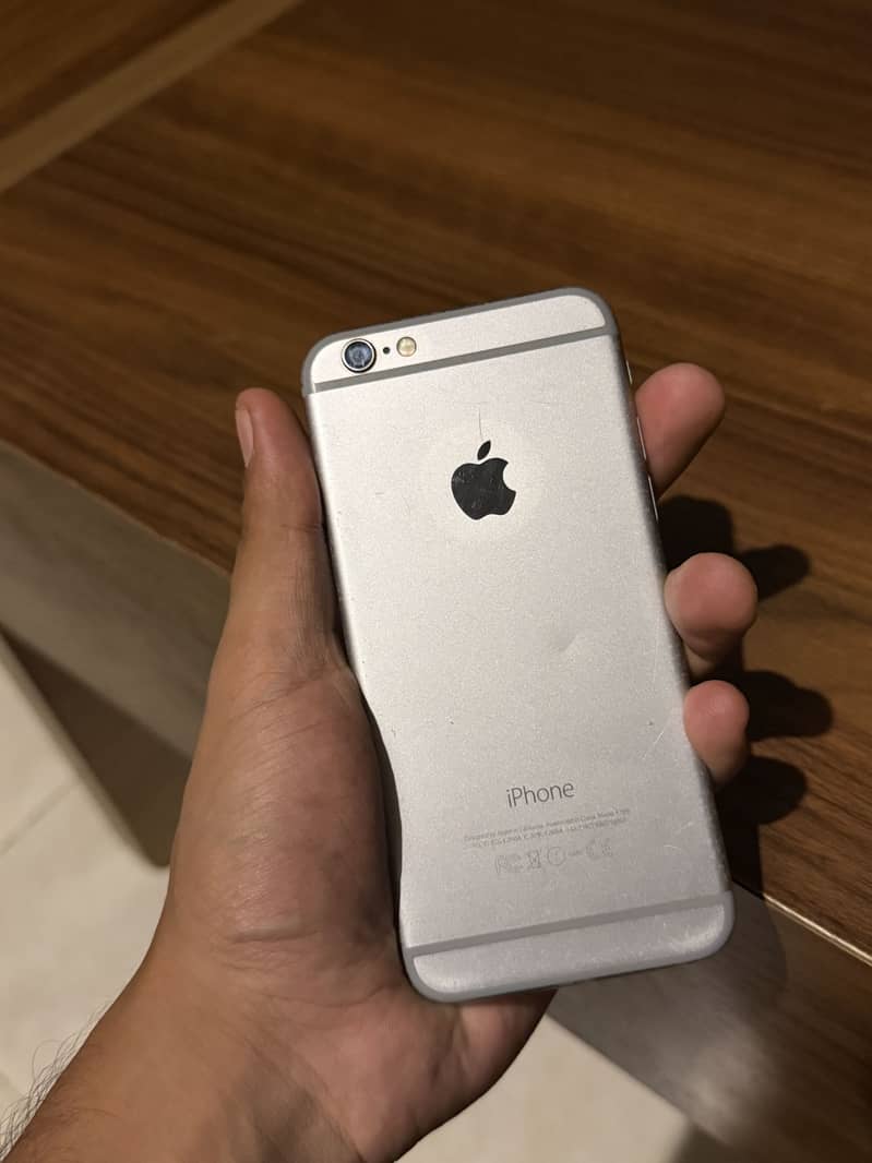 Apple iPhone 6 2