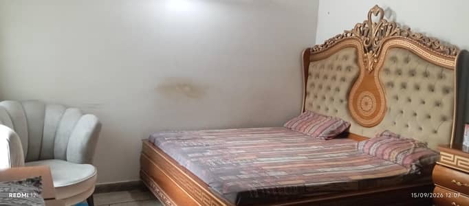 Beautiful Royal Bedroom Set – Bed, Dressing & 2 Side Tables